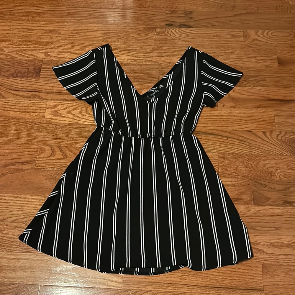 Short dress